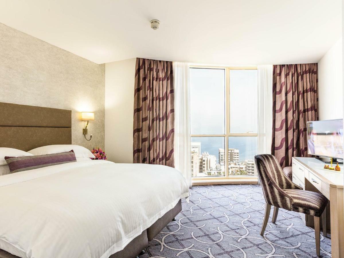 Готель Gefinor Rotana - Бейрут Екстер'єр фото